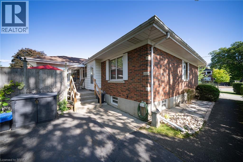 57 Devon Street, Brantford, Ontario  N3R 1M5 - Photo 28 - 40863761