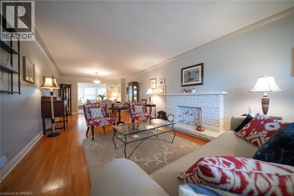57 Devon Street, Brantford, Ontario  N3R 1M5 - Photo 10 - 40863761