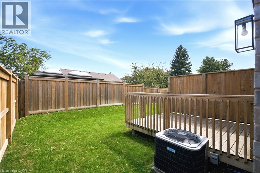 118 Springvalley Crescent, Hamilton, Ontario  L9C 0E4 - Photo 39 - 40862395