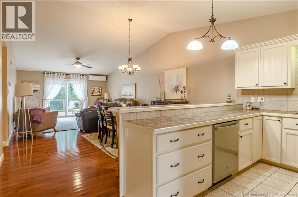 6 Mapleview Drive, Hampton, New Brunswick  E5N 0B5 - Photo 11 - NB147911