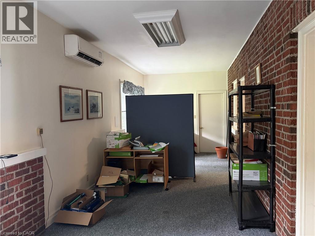 1558 King Street E Unit# Main Level, Cambridge, Ontario  N3H 3R5 - Photo 11 - 40863083