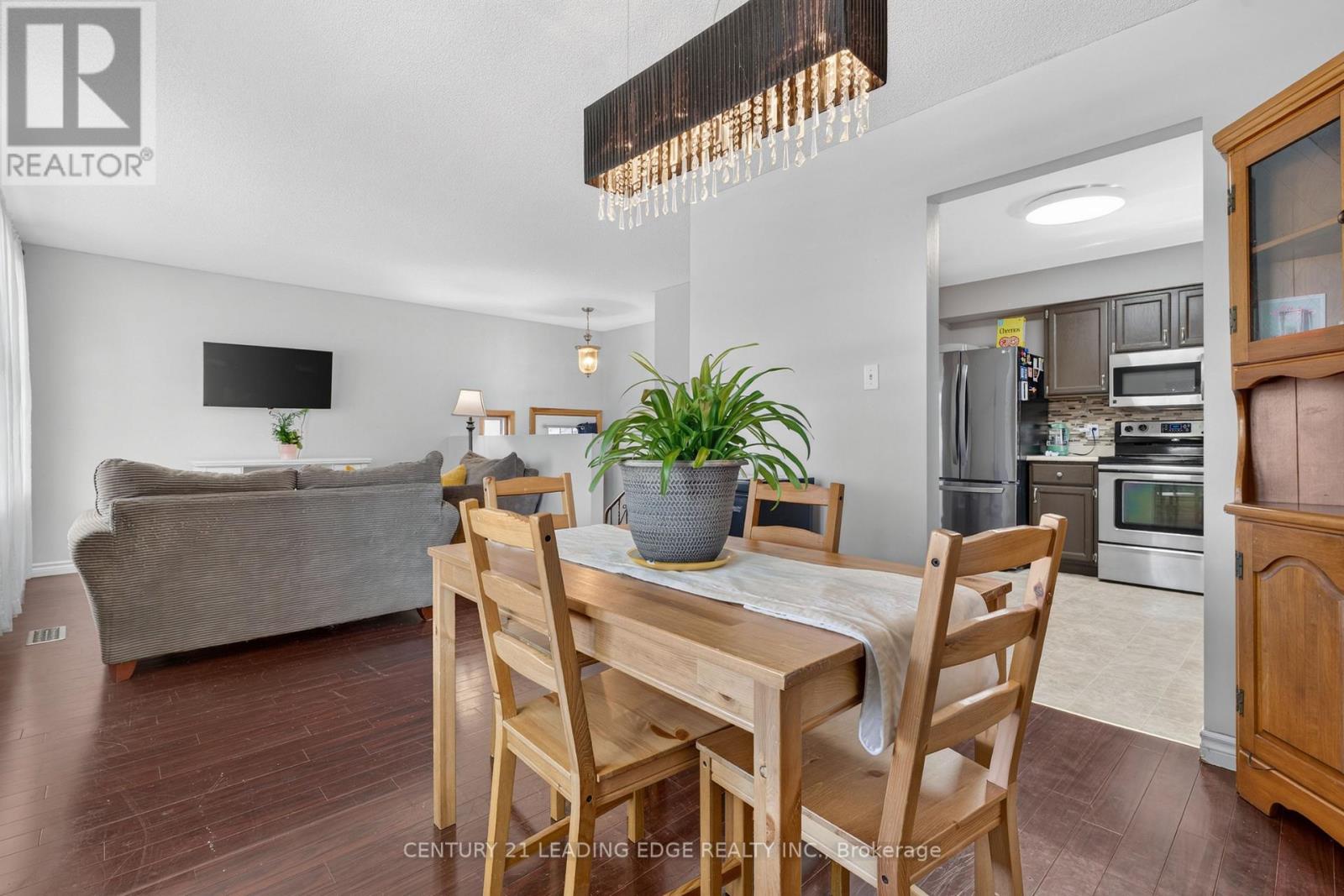 248 Victoria Avenue N, Kawartha Lakes, Ontario  K9V 4H1 - Photo 13 - X13788104