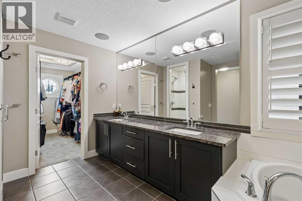 5 Mary Dover Drive SW, Calgary, Alberta  T3E 7A4 - Photo 28 - A2344328