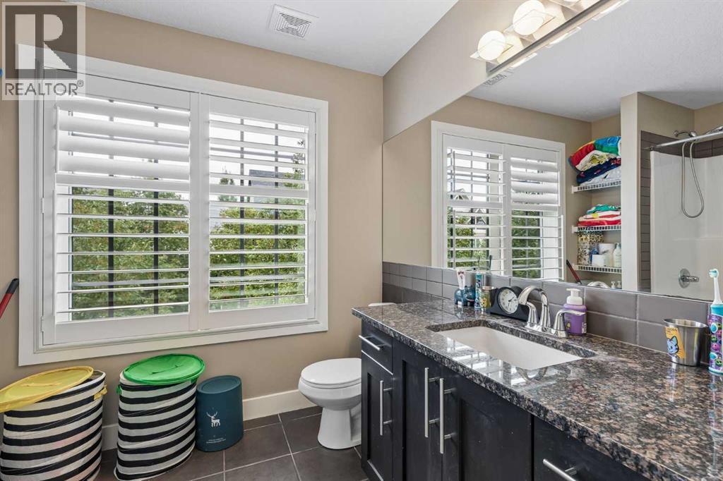 5 Mary Dover Drive SW, Calgary, Alberta  T3E 7A4 - Photo 34 - A2344328
