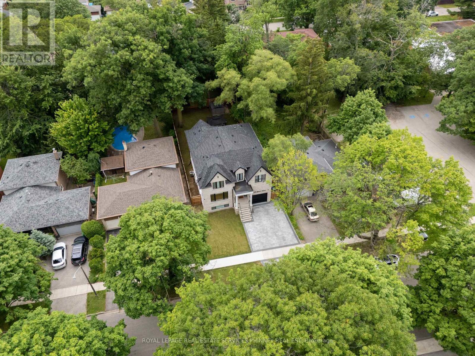 1438 Garnet Avenue, Mississauga, Ontario  L5G 4C6 - Photo 37 - W13489206