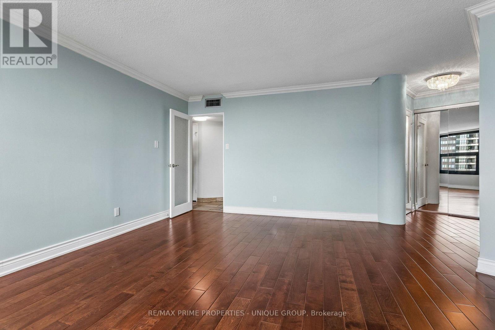 2108 - 1300 Bloor Street, Mississauga, Ontario  L4Y 3Z2 - Photo 17 - W13777240