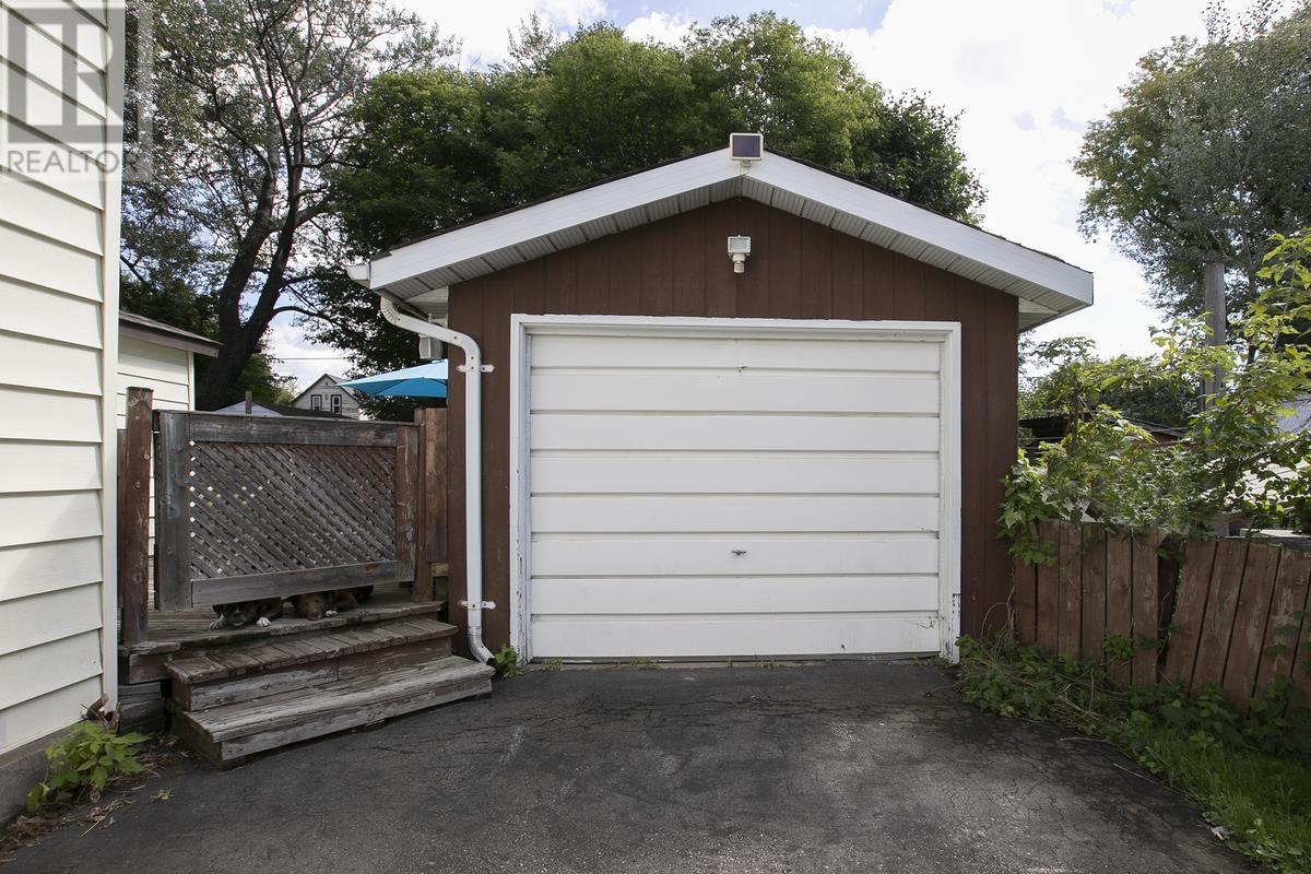 412 Charles St, Sault Ste. Marie, Ontario  P6C 3L3 - Photo 4 - SM262561
