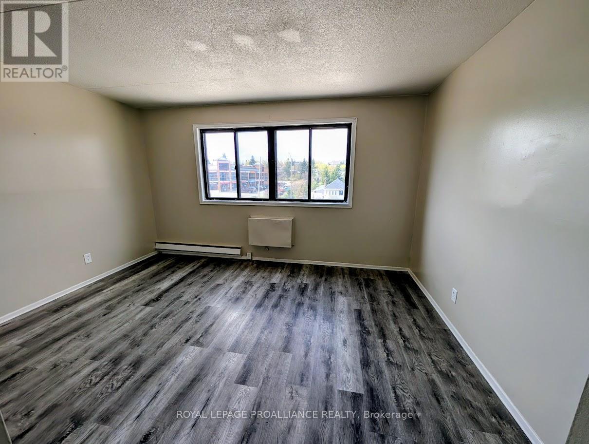 27 - 1837 Lansdowne Street W, Peterborough (Otonabee Ward 1), Ontario  K9K 1R4 - Photo 5 - X13789820