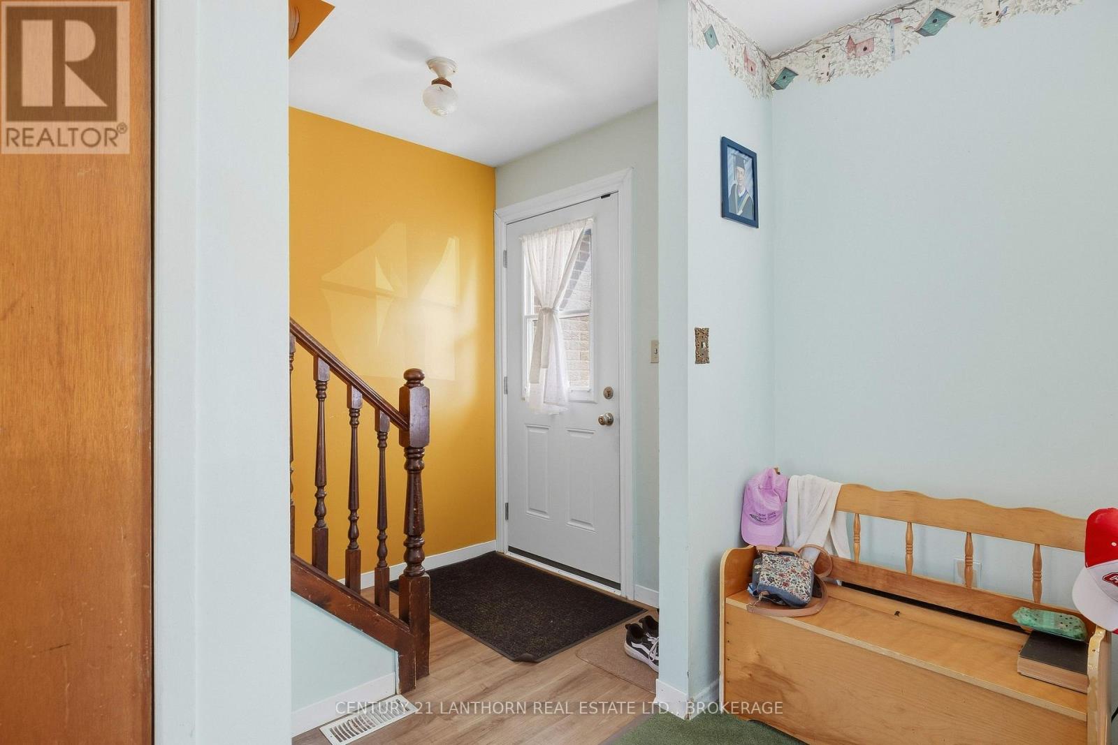 16 Winchester Drive, Greater Napanee, Ontario  K7R 3R2 - Photo 5 - X13789928