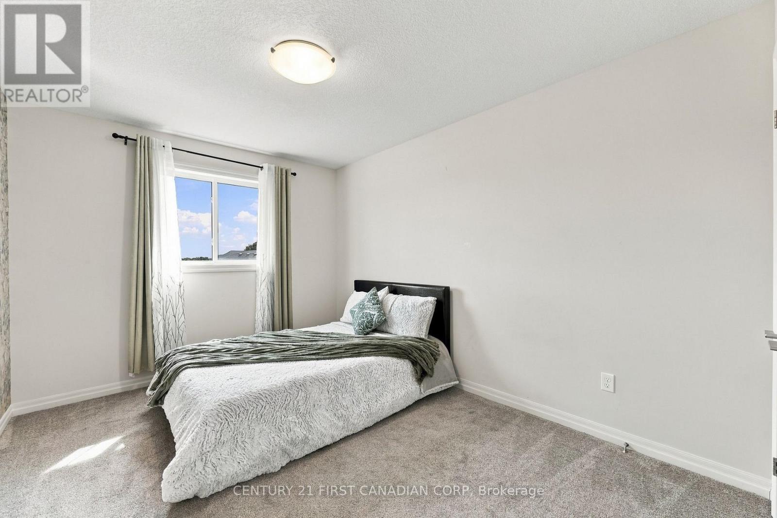 56 Cortland Terrace, St. Thomas, Ontario  N5R 0J7 - Photo 8 - X13789938