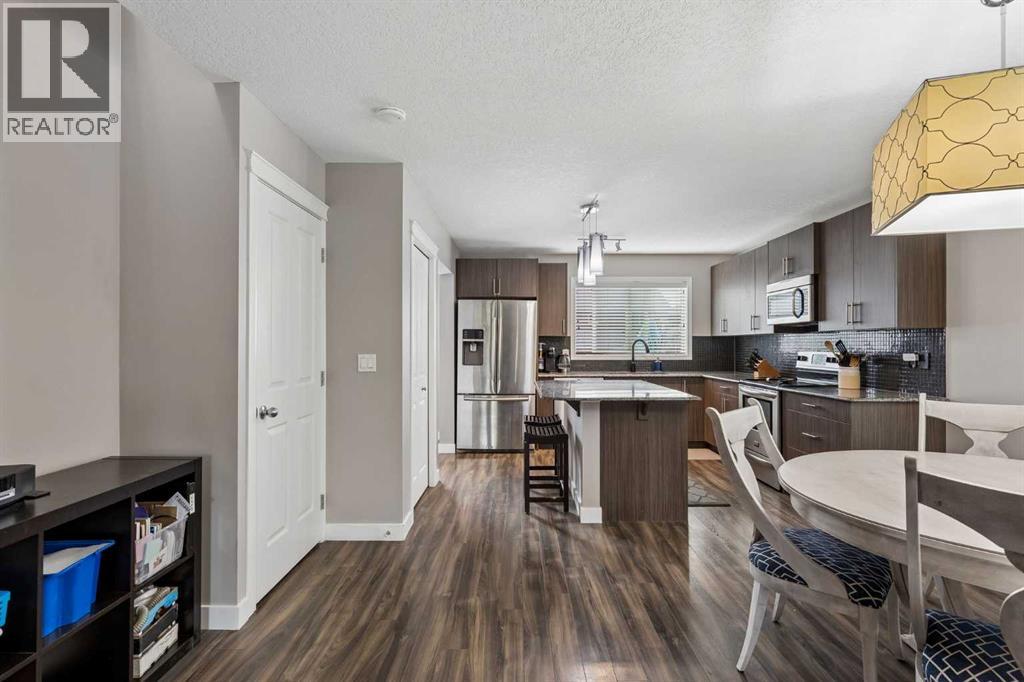 33 Legacy Gate Se, Calgary, Alberta  T2X 0W3 - Photo 12 - A2343633