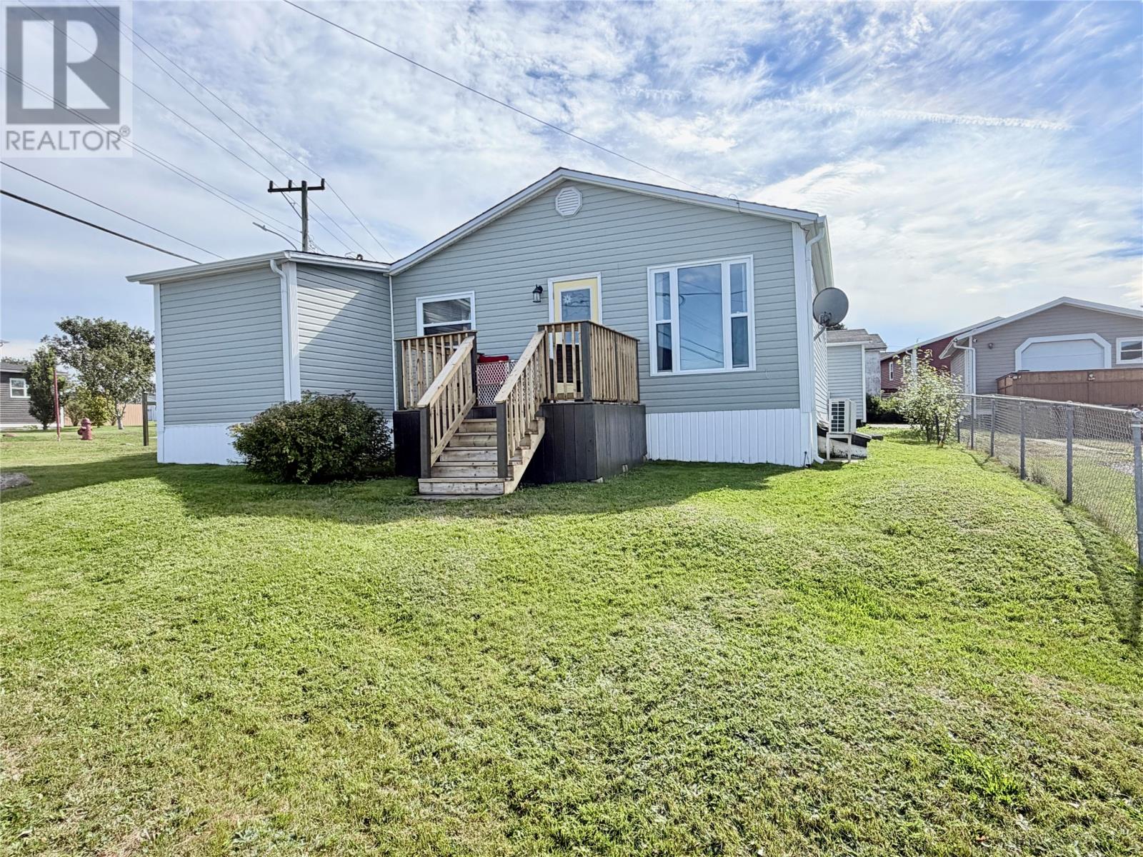 69 Elizabeth Avenue, Grand Bank, Newfoundland & Labrador  A0E 1W0 - Photo 1 - 1303249