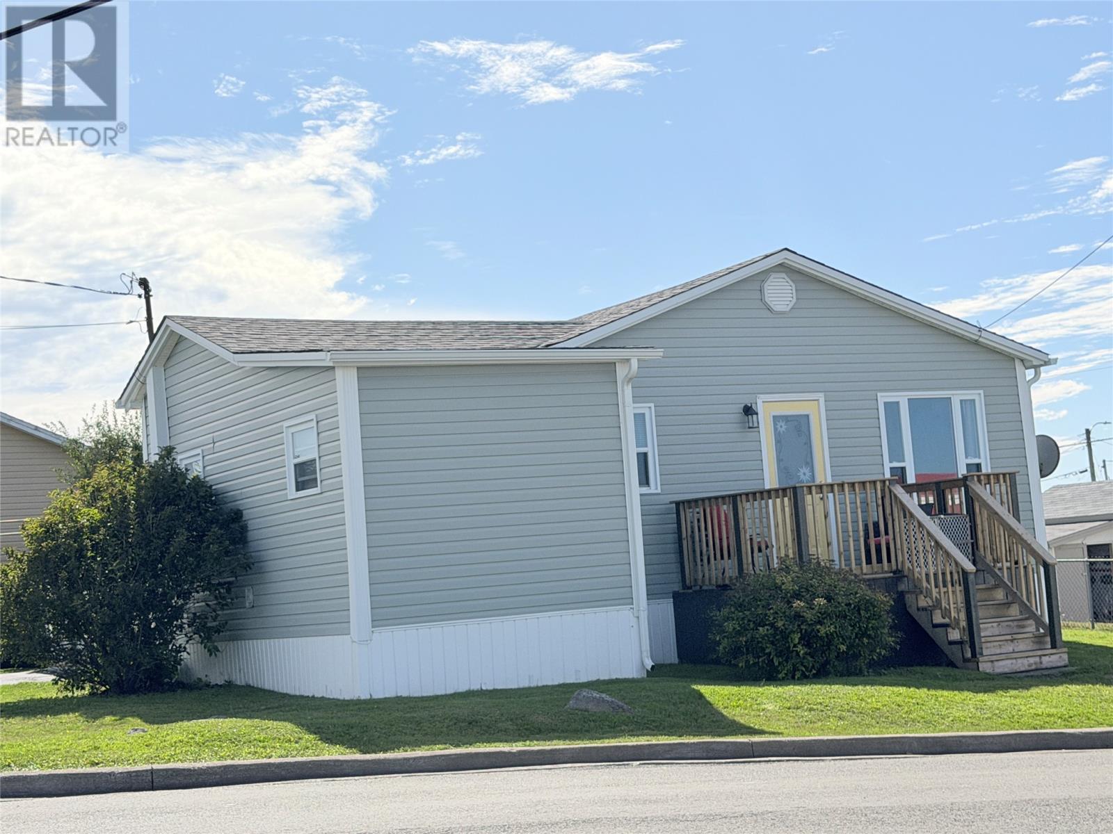 69 Elizabeth Avenue, Grand Bank, Newfoundland & Labrador  A0E 1W0 - Photo 6 - 1303249