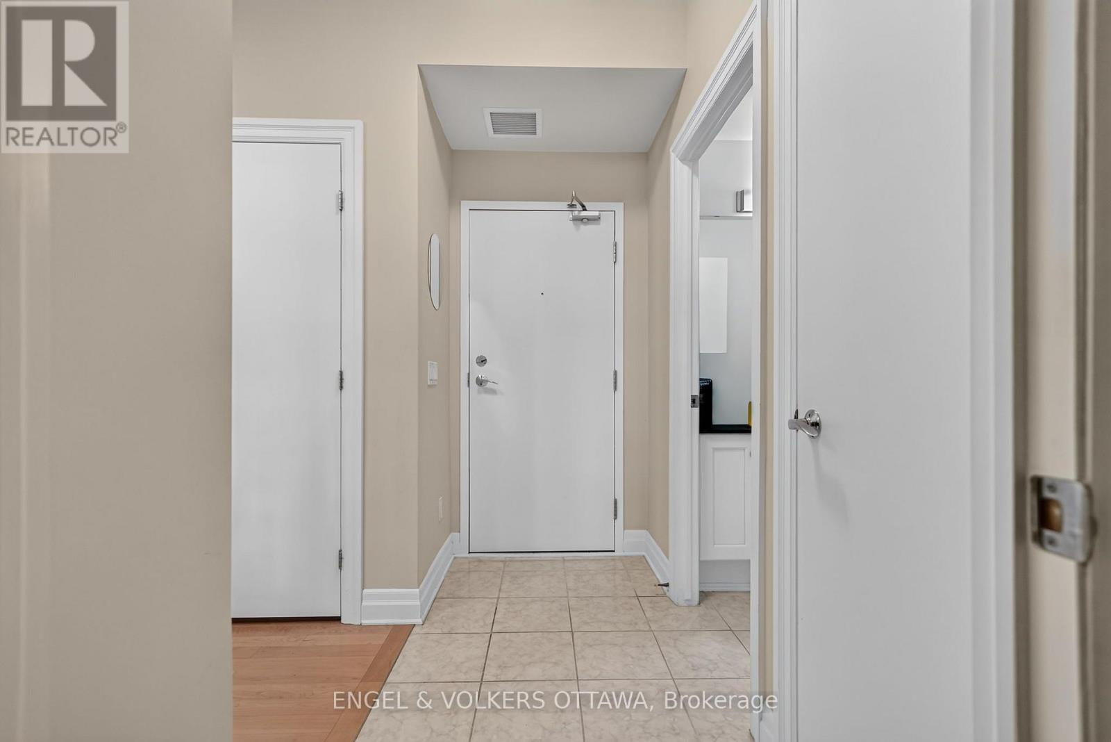 706 - 245 Kent Street, Ottawa, Ontario  K2P 0A5 - Photo 7 - X13789772