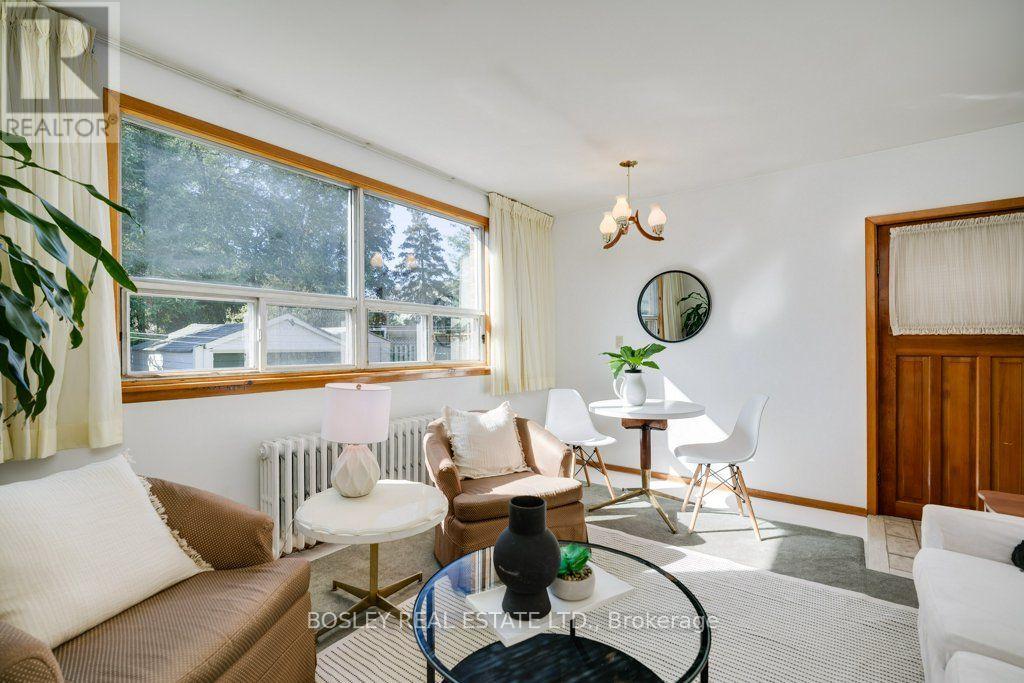 247 Melrose Avenue, Toronto (Bedford Park-Nortown), Ontario  M5M 1Z2 - Photo 15 - C13789838