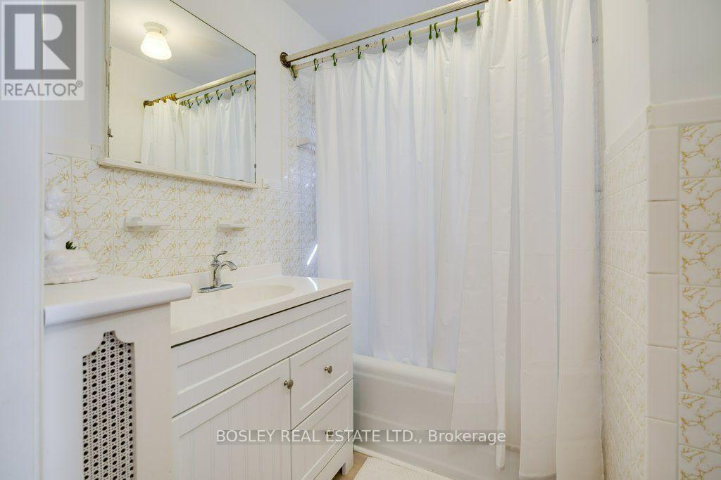 247 Melrose Avenue, Toronto (Bedford Park-Nortown), Ontario  M5M 1Z2 - Photo 25 - C13789838
