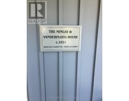 133 KENNEDY STREET W, Aurora, Ontario