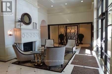 807 - 330 Red Maple Road, Richmond Hill (Langstaff), Ontario  L4C 0T6 - Photo 6 - N13789840