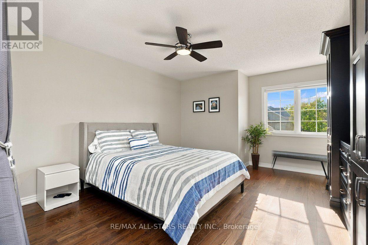 39 Louisbourg Way, Markham (Greensborough), Ontario  L6E 2A2 - Photo 31 - N13789878