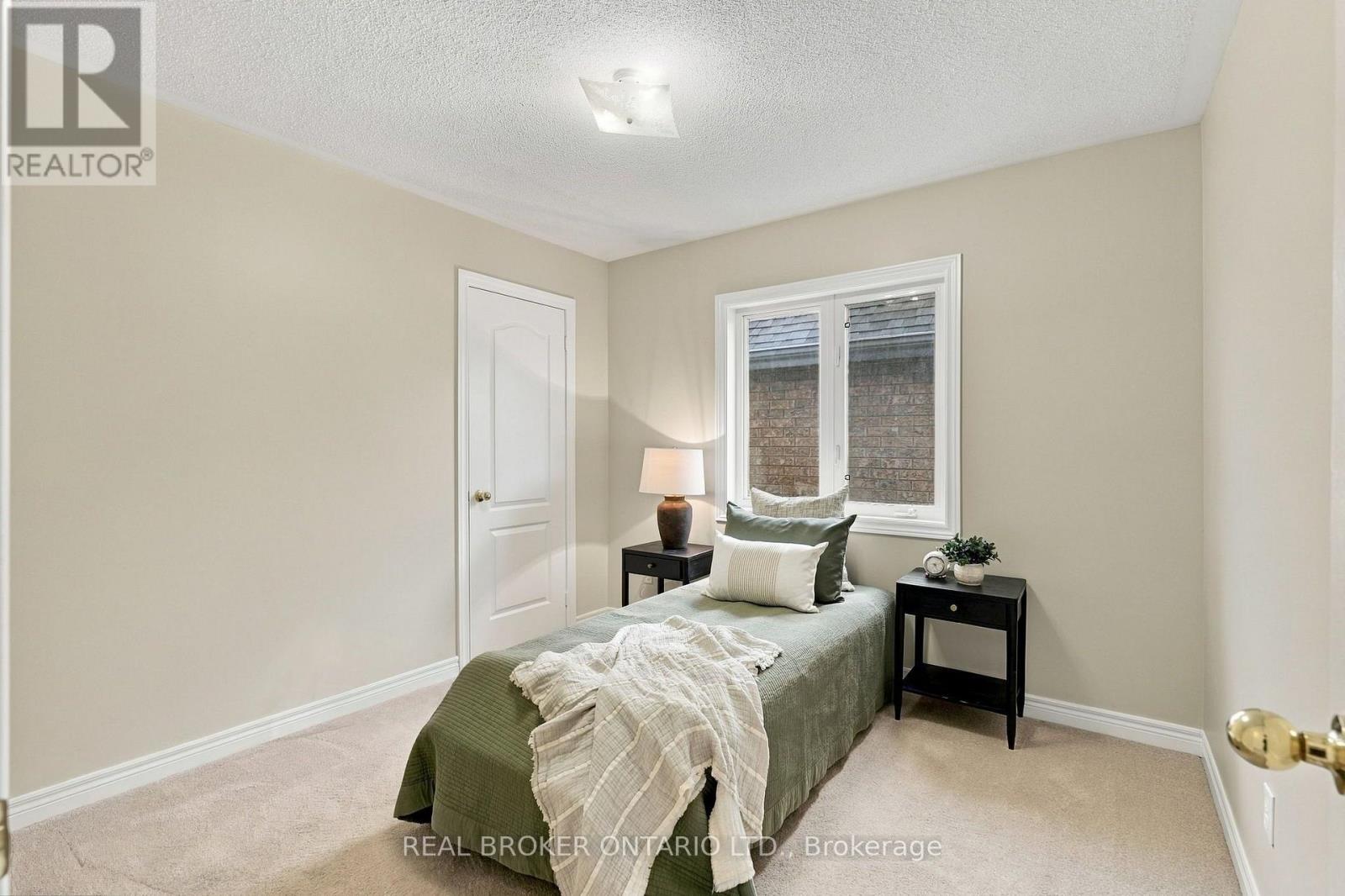 621 Society Crescent, Newmarket (Summerhill Estates), Ontario  L3X 2V8 - Photo 31 - N13789888