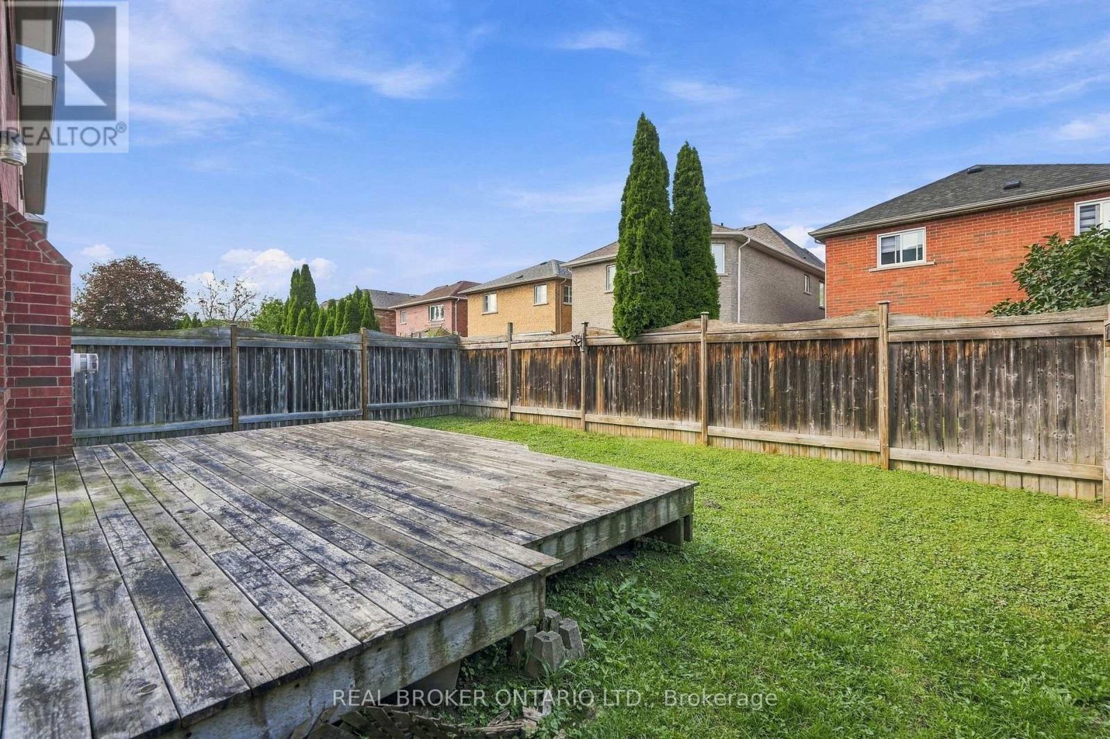 621 Society Crescent, Newmarket (Summerhill Estates), Ontario  L3X 2V8 - Photo 43 - N13789888