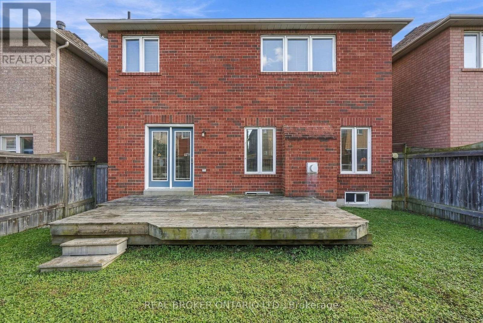 621 Society Crescent, Newmarket (Summerhill Estates), Ontario  L3X 2V8 - Photo 44 - N13789888