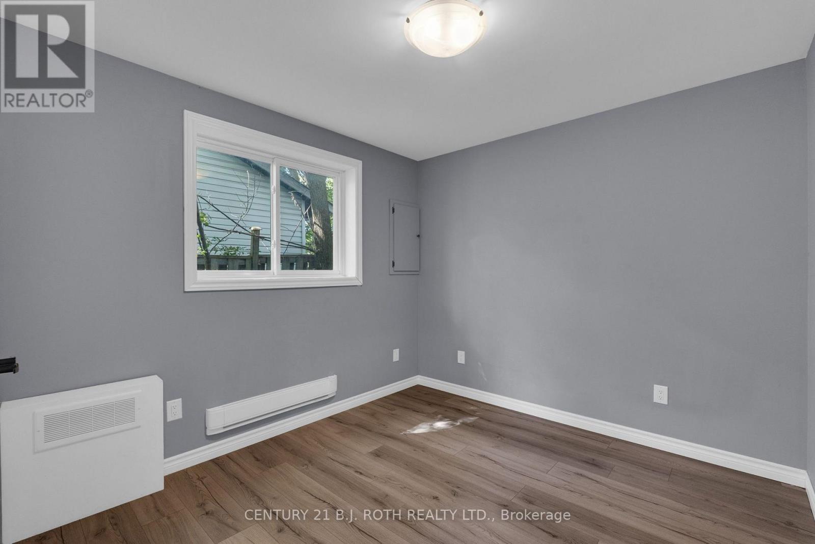 Units 1 + 2 + Coach House - 12 Dufferin Street, Barrie (Sanford), Ontario  L4N 2J7 - Photo 19 - S13789900
