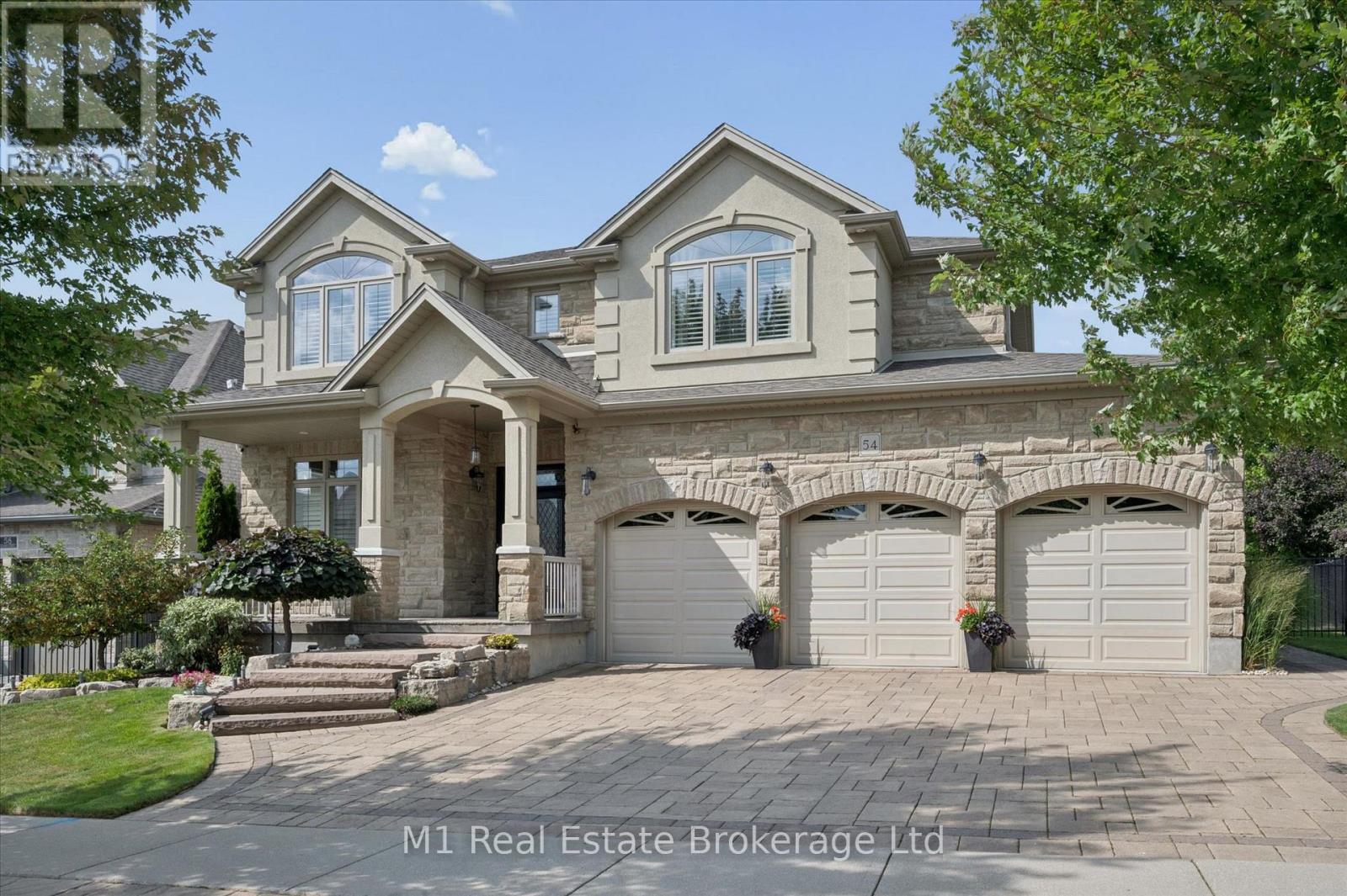 54 Dolman Street, Woolwich, Ontario  N0B 1M0 - Photo 2 - X13789812