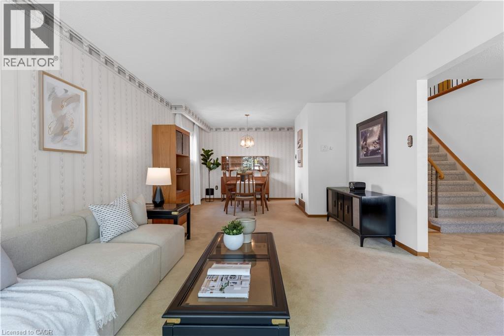 2134 Cartier Crescent, Burlington, Ontario  L7P 2Z5 - Photo 7 - 40862471