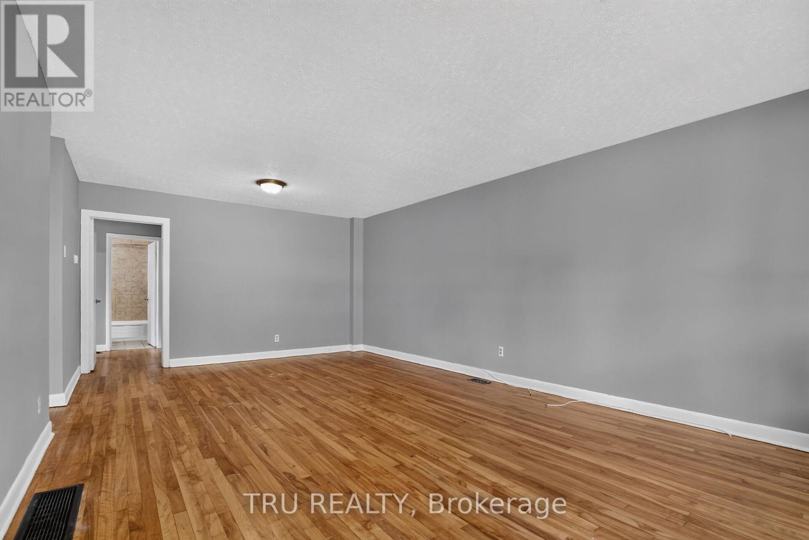 2428-2430 Iris Street, Ottawa, Ontario  K2C 1C6 - Photo 16 - X13583750