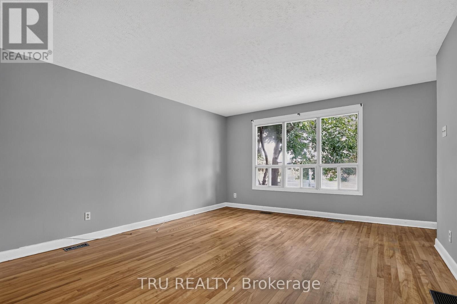 2428-2430 Iris Street, Ottawa, Ontario  K2C 1C6 - Photo 18 - X13583750
