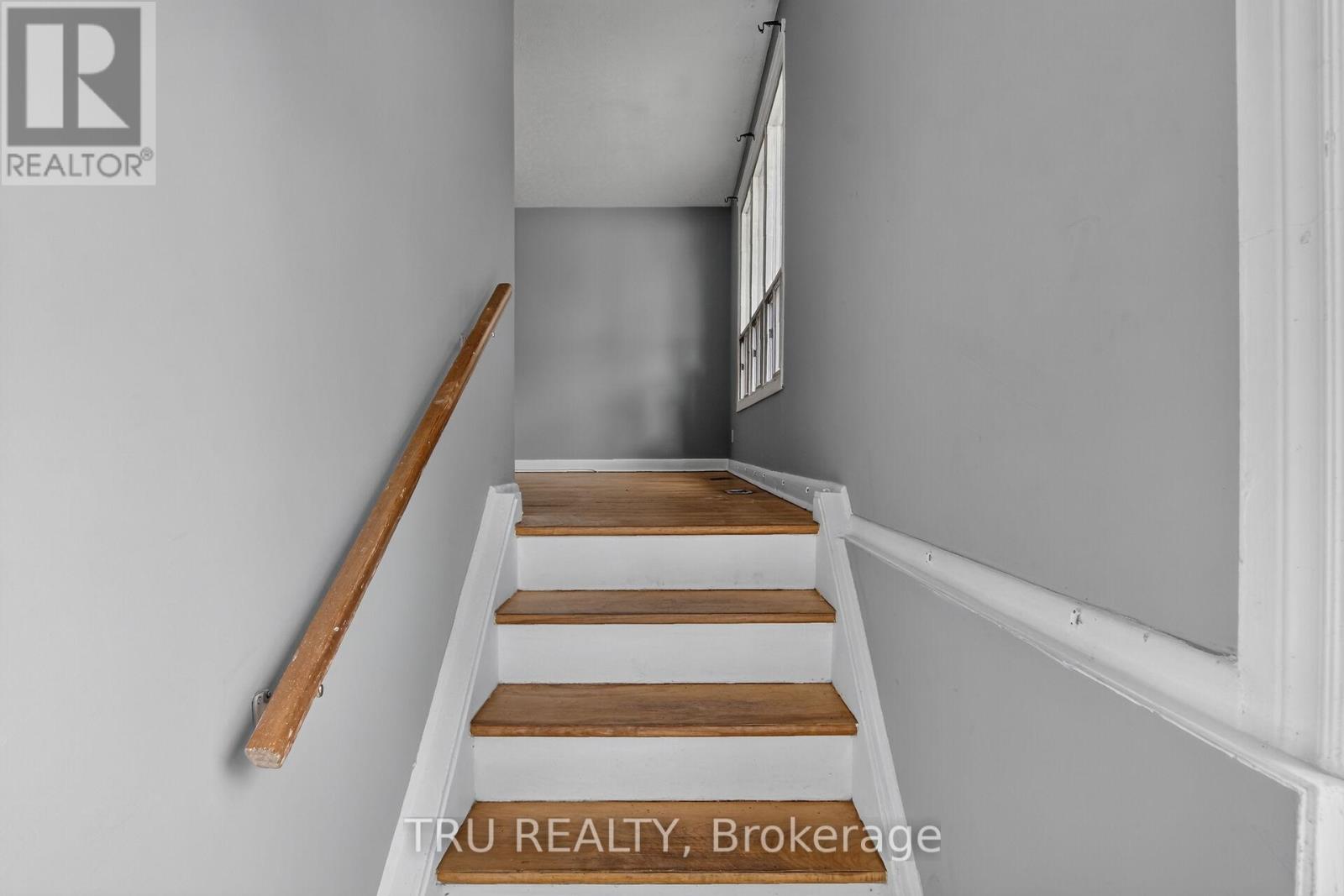 2428-2430 Iris Street, Ottawa, Ontario  K2C 1C6 - Photo 8 - X13583750