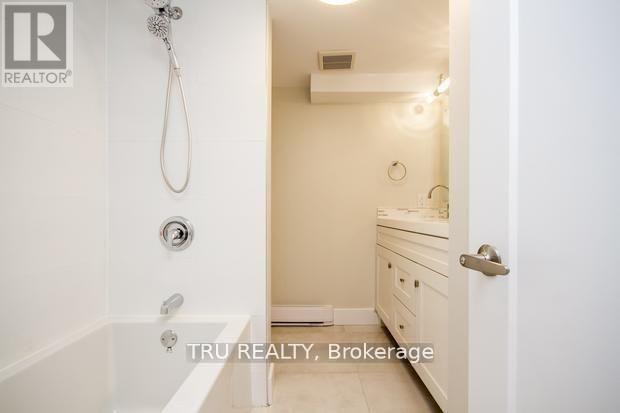 2428-2430 Iris Street, Ottawa, Ontario  K2C 1C6 - Photo 44 - X13583750
