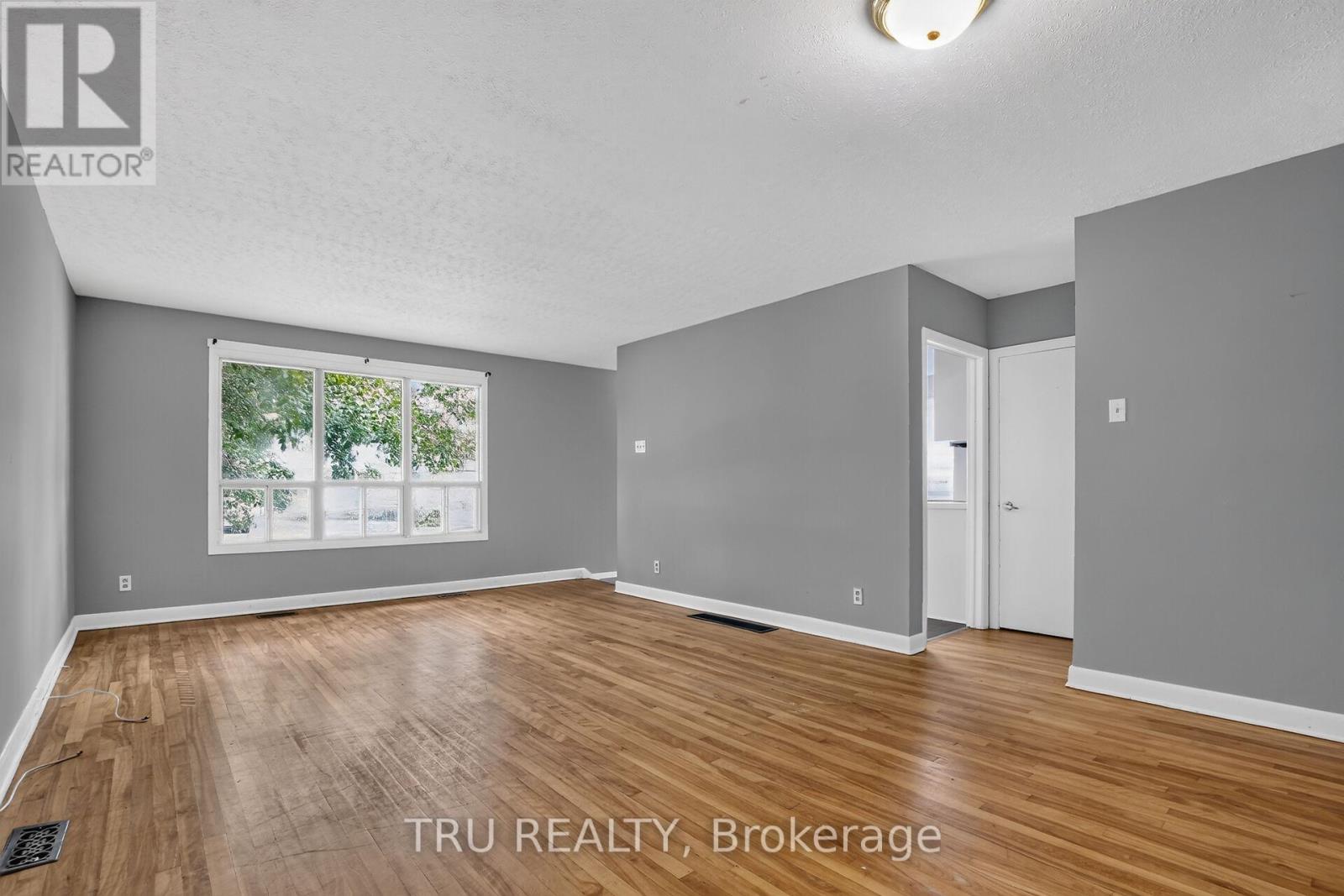 2428-2430 Iris Street, Ottawa, Ontario  K2C 1C6 - Photo 17 - X13583750