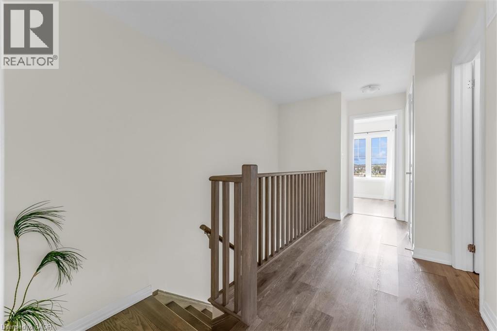 185 Bedrock Drive Unit# 24, Stoney Creek, Ontario  L8J 0M5 - Photo 12 - 40859363
