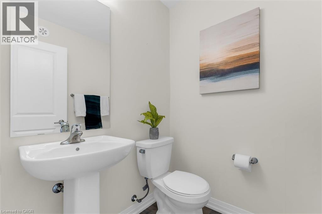 185 Bedrock Drive Unit# 24, Stoney Creek, Ontario  L8J 0M5 - Photo 10 - 40859363