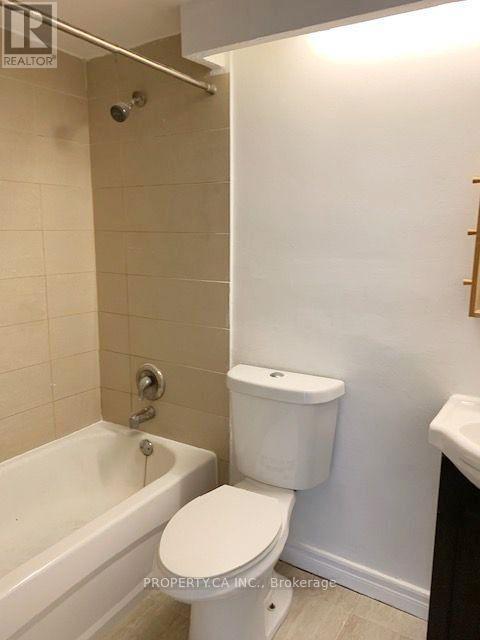 411 - 10 Parkway Forest Drive, Toronto, Ontario  M2J 1L3 - Photo 11 - C13787904