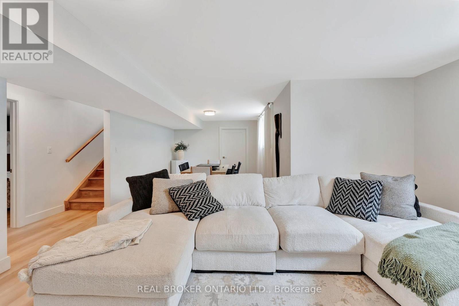 10 Macneil Court, Bayham (Port Burwell), Ontario  N0J 1T0 - Photo 31 - X13789828