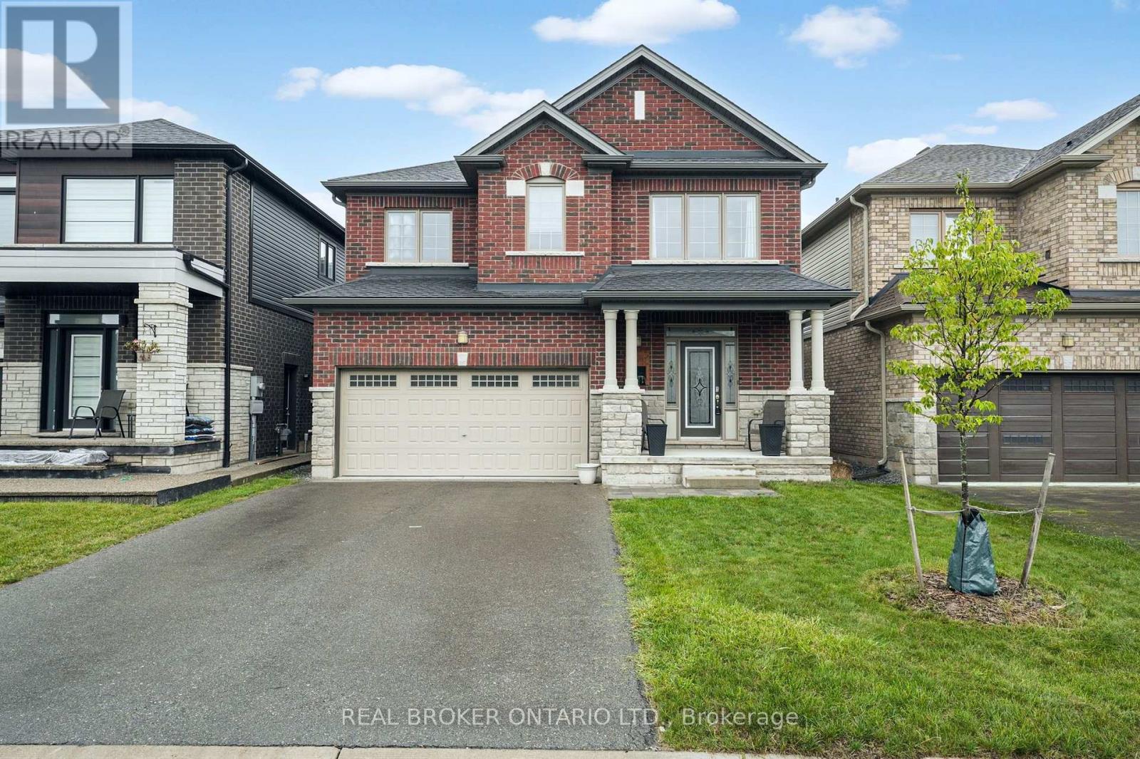 205 Shoreview Drive, Welland, Ontario  L3B 0H3 - Photo 2 - X13789848