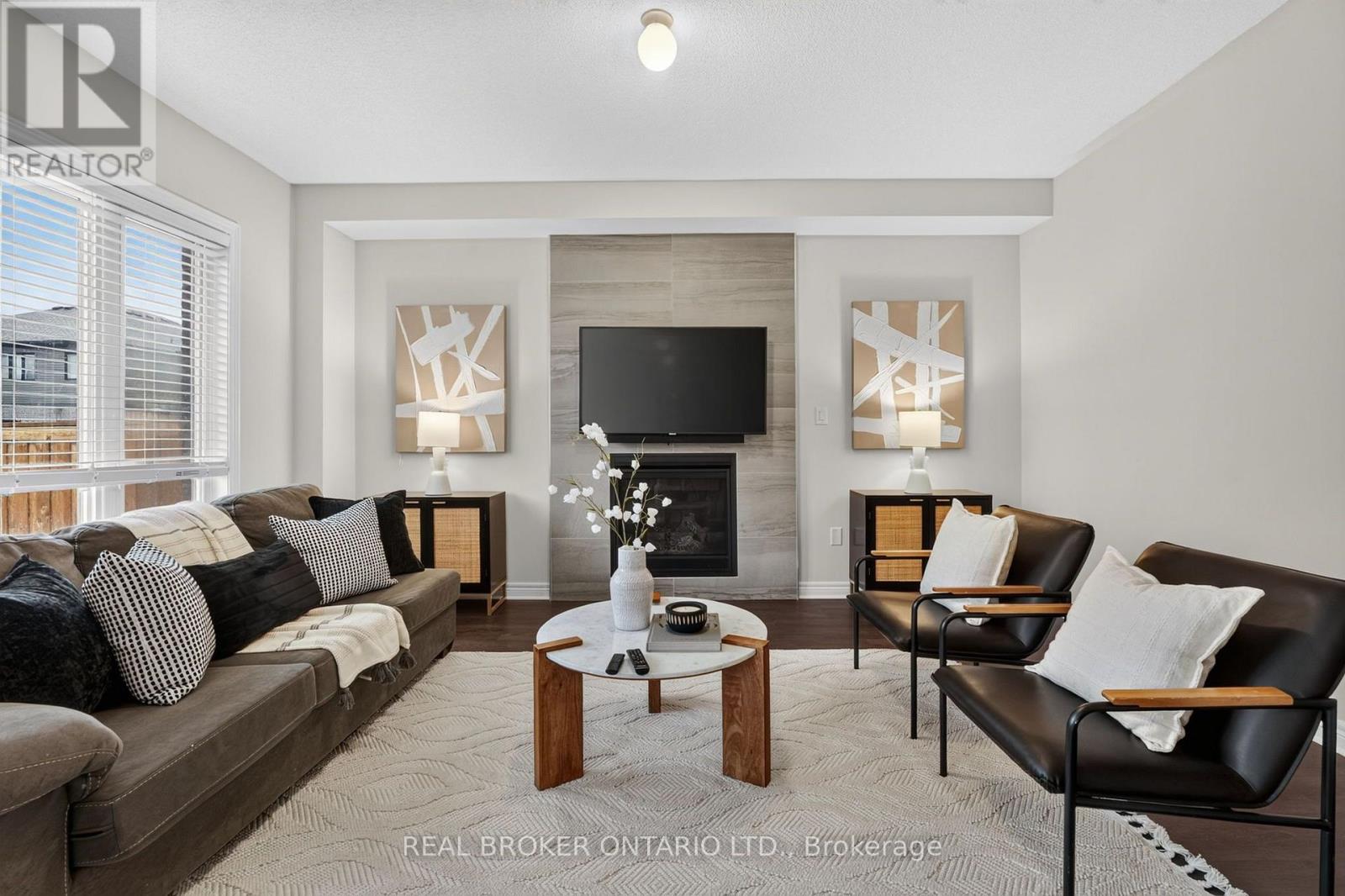 205 Shoreview Drive, Welland, Ontario  L3B 0H3 - Photo 3 - X13789848