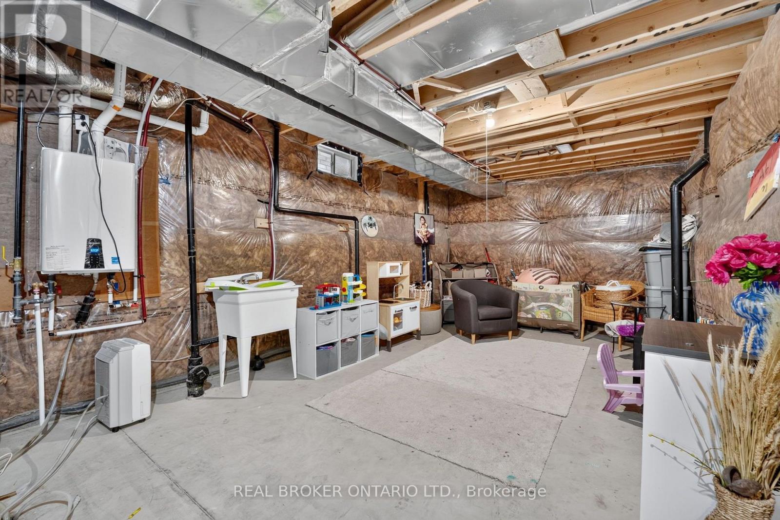 205 Shoreview Drive, Welland, Ontario  L3B 0H3 - Photo 42 - X13789848