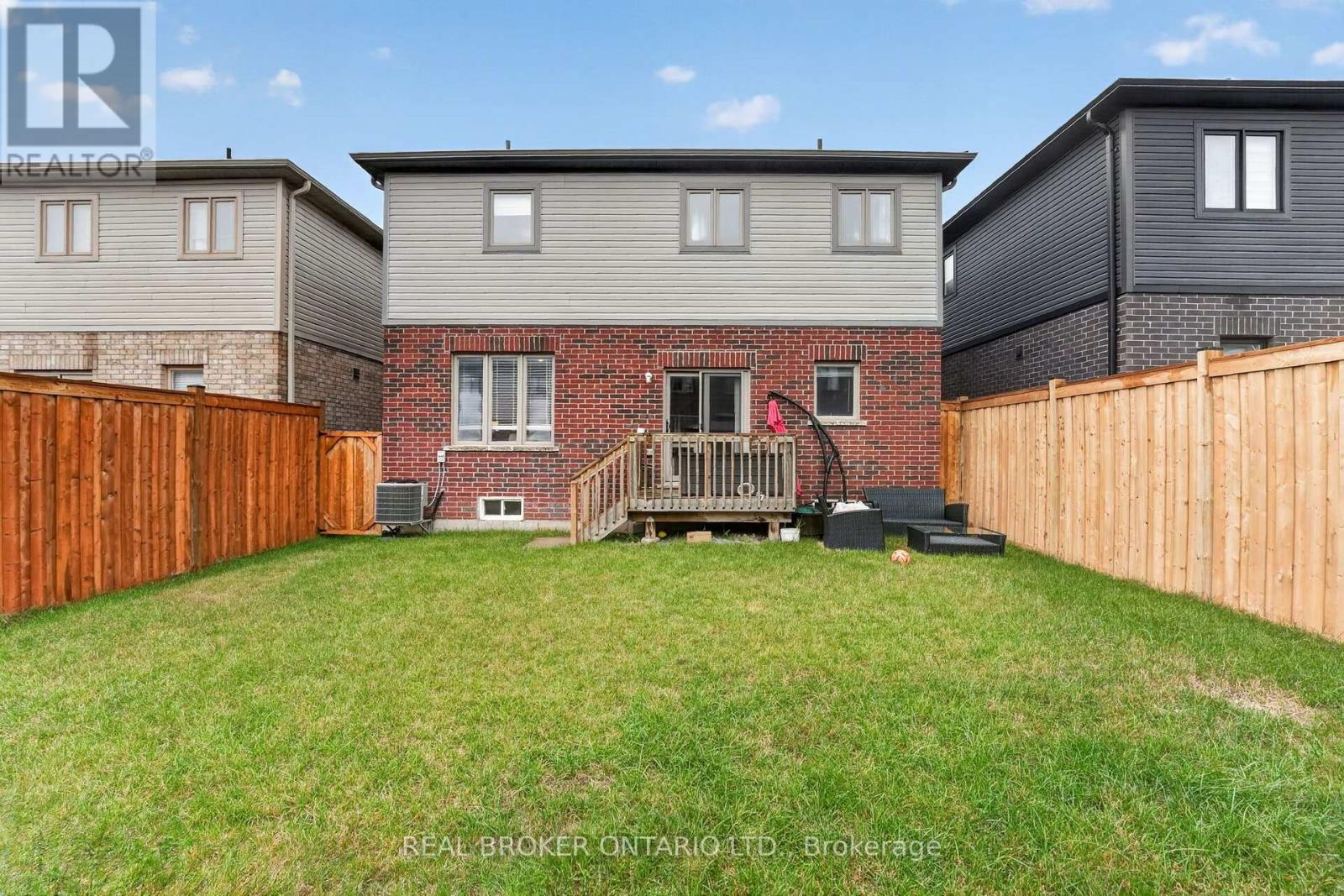 205 Shoreview Drive, Welland, Ontario  L3B 0H3 - Photo 46 - X13789848