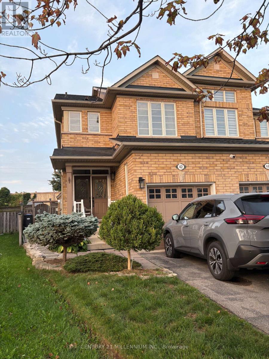 42 RUBYSILVER DRIVE, Brampton, Ontario