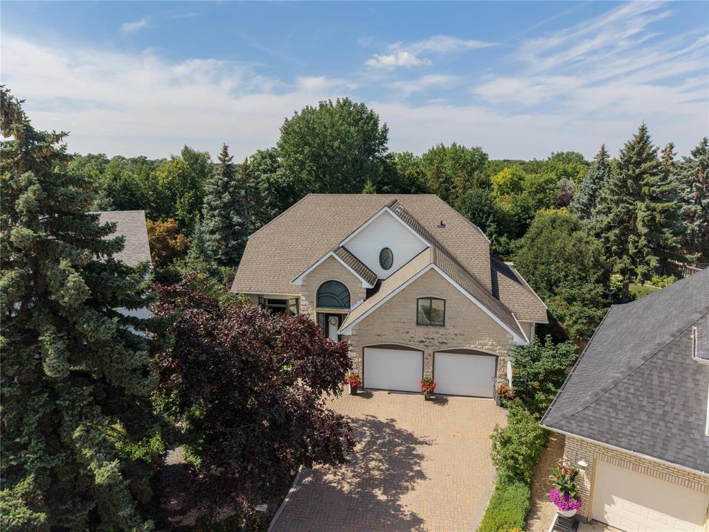 103 Normand Park Drive, Winnipeg, Manitoba R2N 3C6 - Photo 0 - 202621058