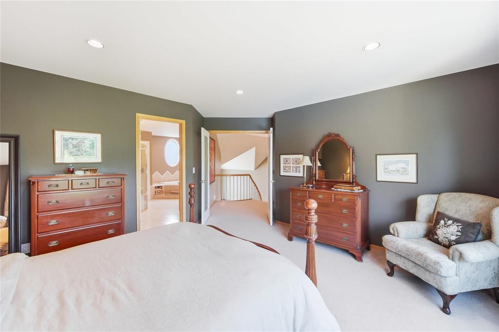 103 Normand Park Drive, Winnipeg, Manitoba R2N 3C6 - Photo 20 - 202621058