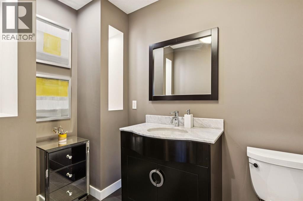 16 Varsdale Place Nw, Calgary, Alberta T3A 0G7 - Photo 24 - A2344053
