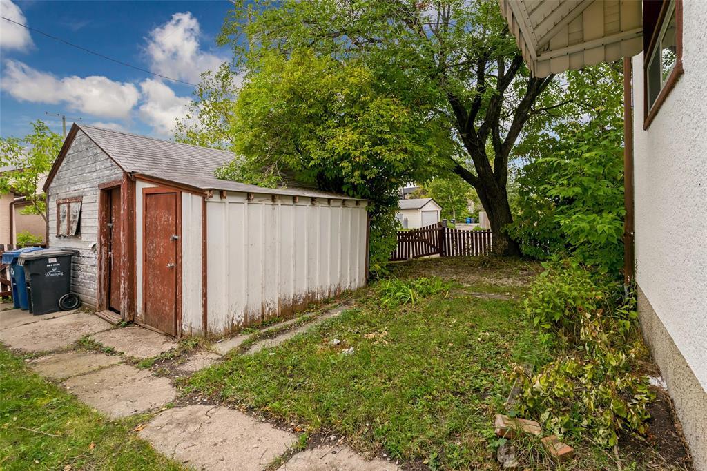 332 Marjorie Street, Winnipeg, Manitoba  R3J 1R4 - Photo 25 - 202623280