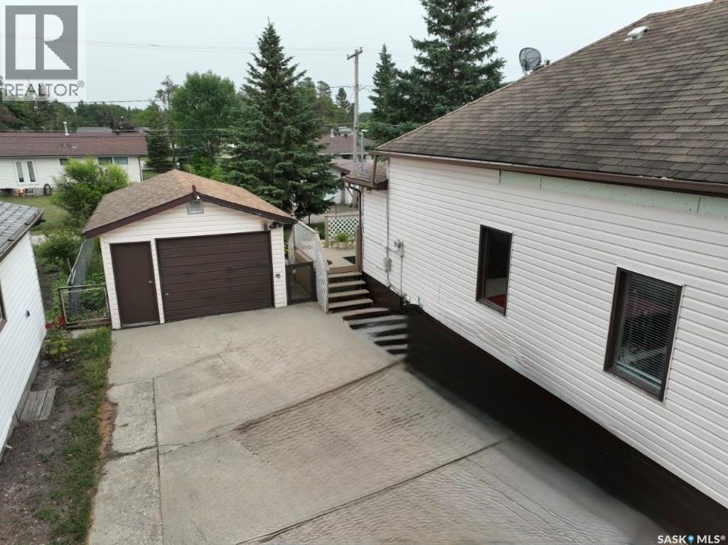 710 Prince Street, Hudson Bay, Saskatchewan  S0E 0Y0 - Photo 2 - SK048530