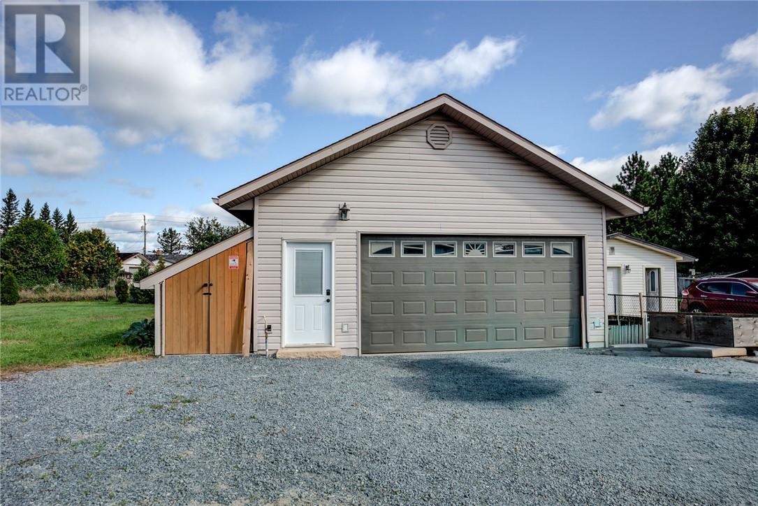 1492 Labelle Street, Val Therese, Ontario  P3P 1S8 - Photo 5 - 2130316