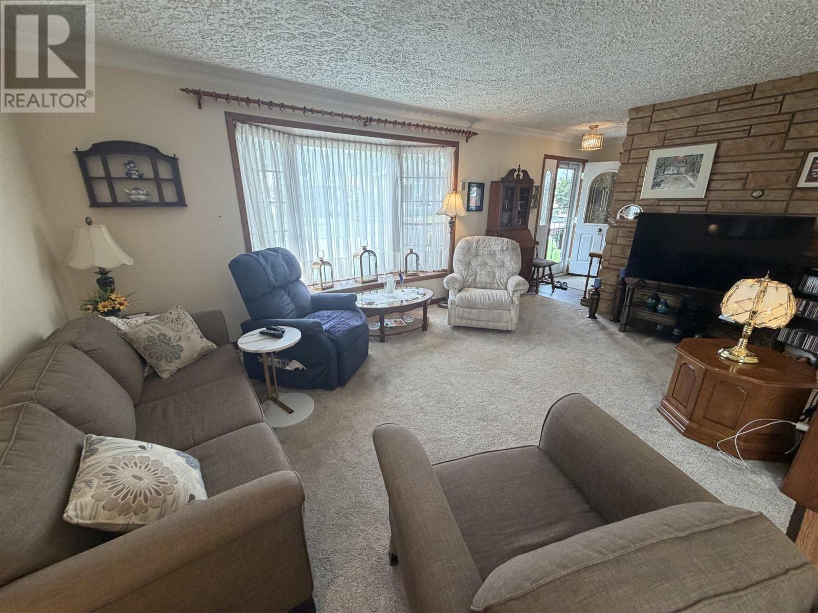 22 Birch Rd, Elliot Lake, Ontario  P5A 2E2 - Photo 13 - SM262535